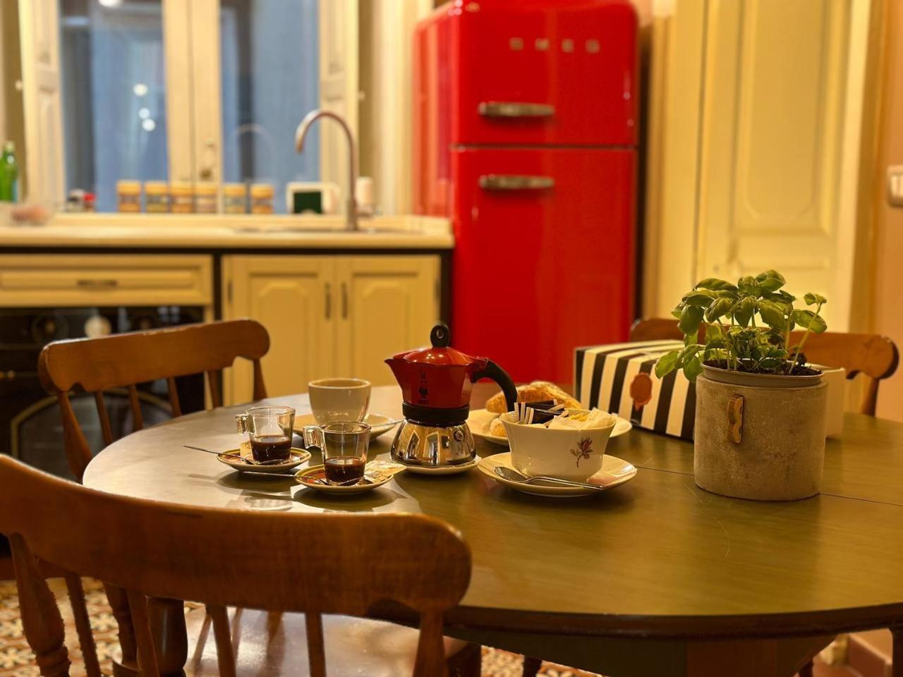 I Leoni Di Rosaroll Bed & Breakfast Naples Luaran gambar