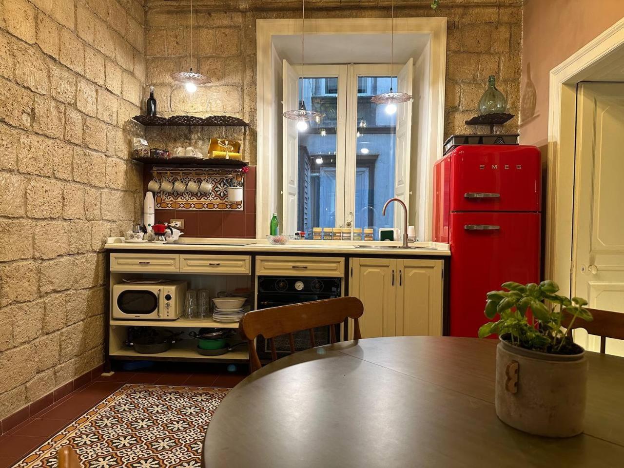 I Leoni Di Rosaroll Bed & Breakfast Naples Luaran gambar