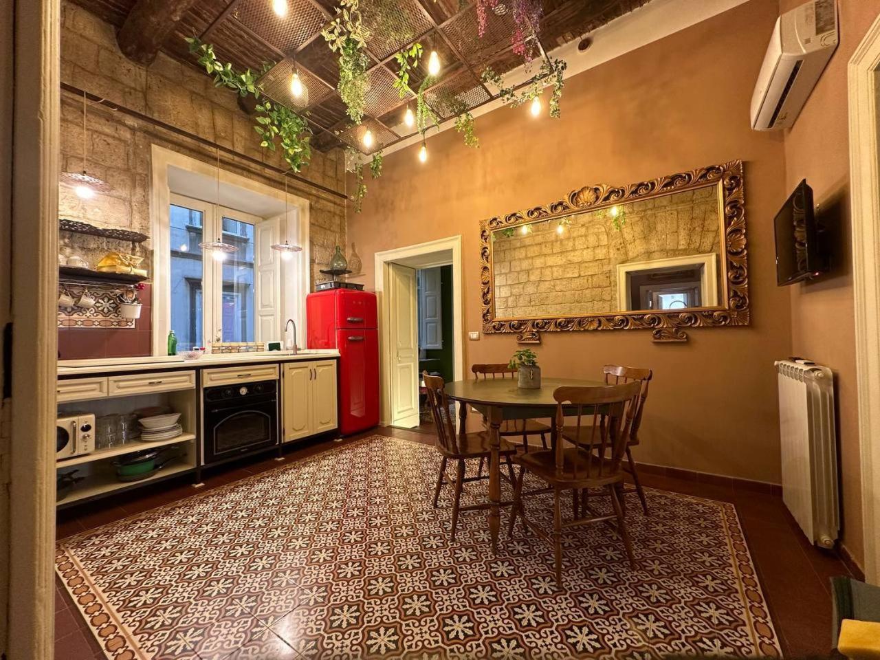 I Leoni Di Rosaroll Bed & Breakfast Naples Luaran gambar